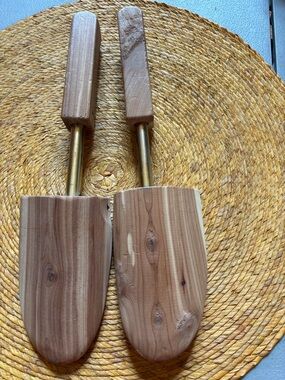 Cedar shoe stretchers